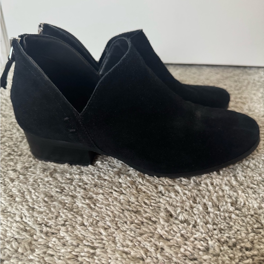 Kenneth Cole Black Ankle Booties